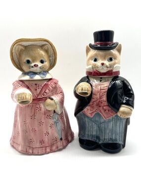 Pair of Takahashi Cat Teapots Gentleman & Lady Cat Couple Hand Painted